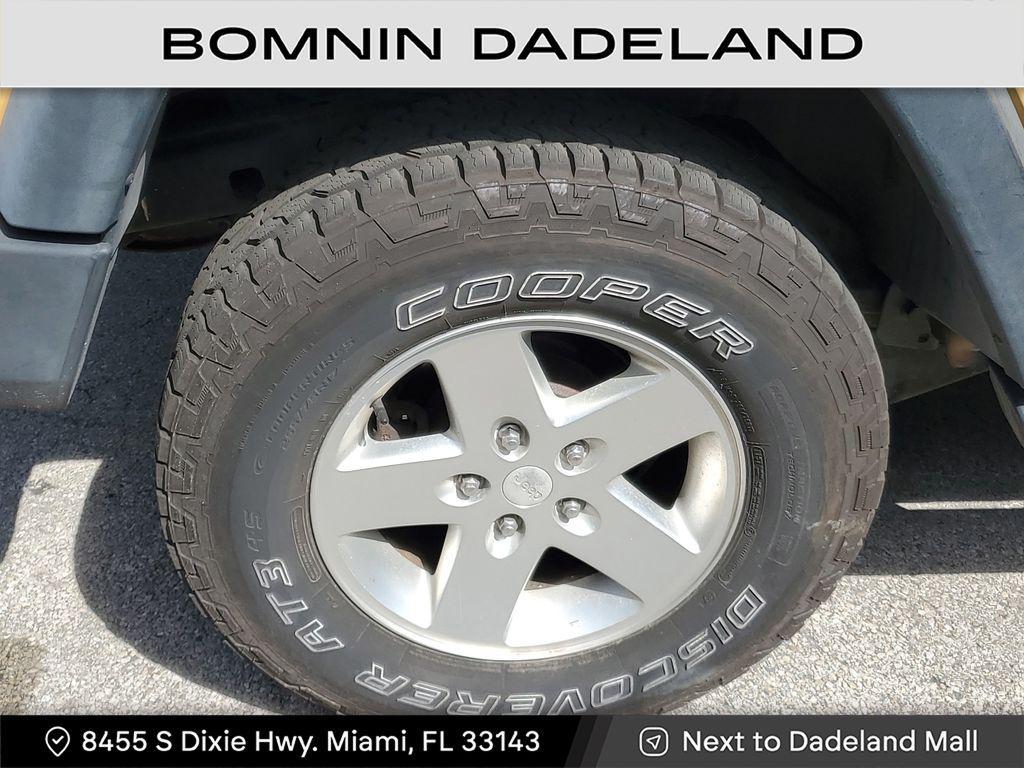 used 2014 Jeep Wrangler Unlimited car, priced at $16,490