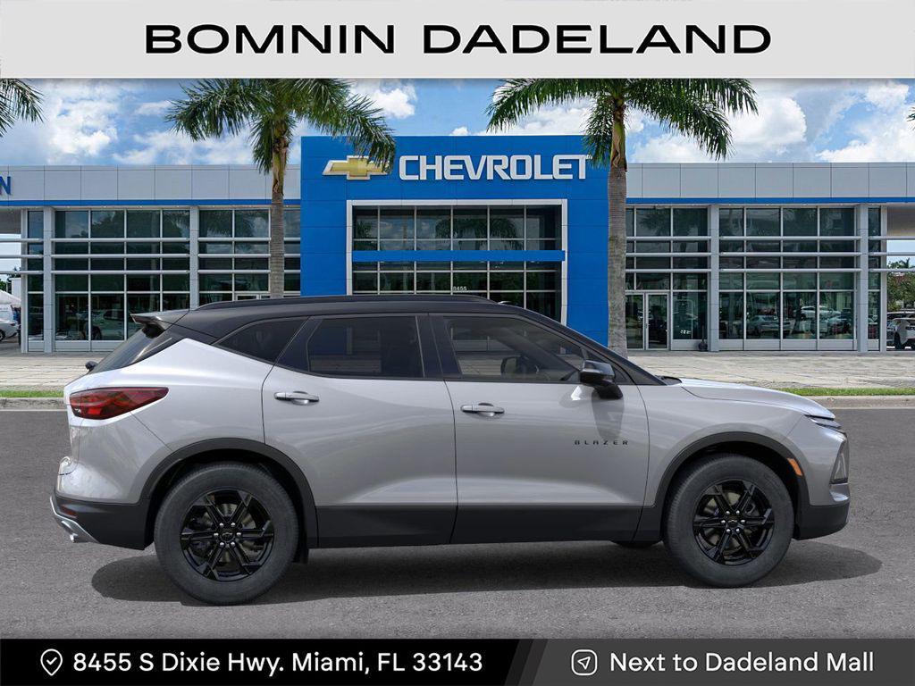 new 2025 Chevrolet Blazer car, priced at $29,890