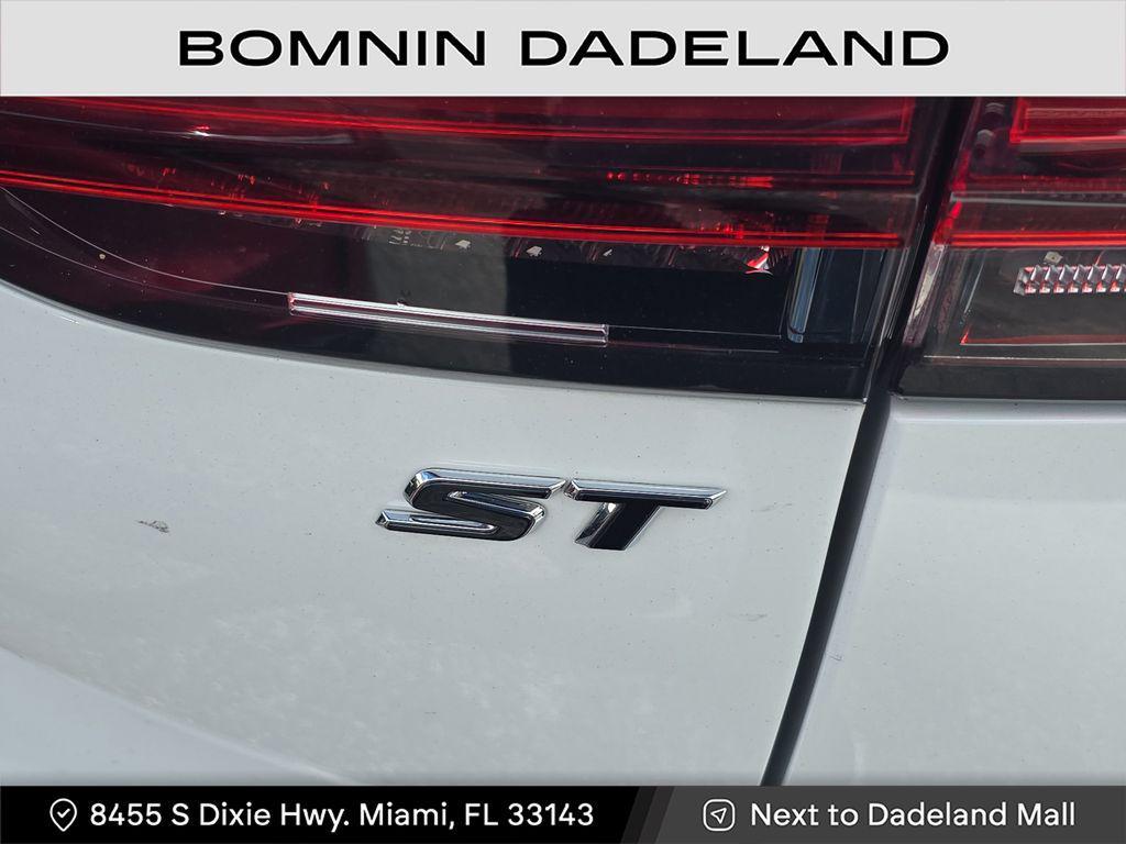 used 2022 Buick Envision car, priced at $19,990