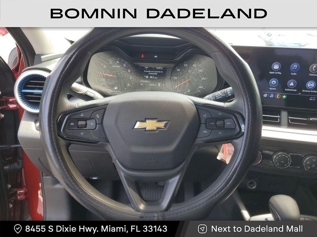 used 2025 Chevrolet Trax car, priced at $15,490