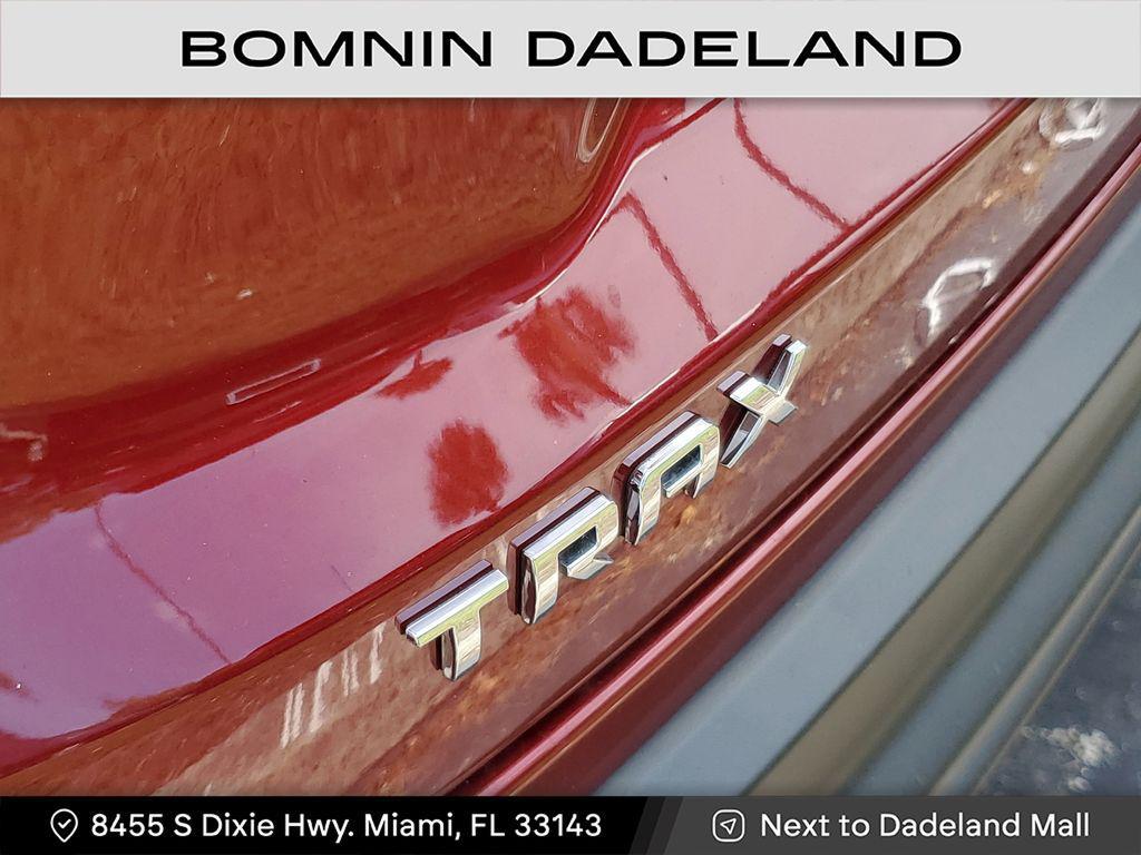 used 2025 Chevrolet Trax car, priced at $15,490