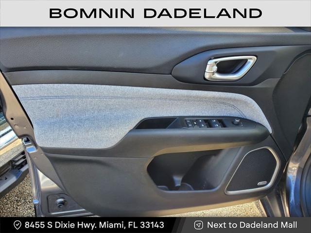 used 2022 Jeep Compass car, priced at $18,490