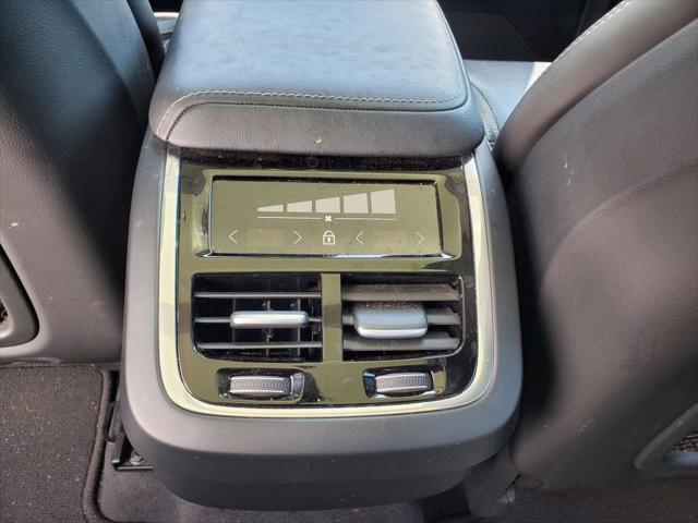 used 2022 Volvo XC60 car, priced at $34,990