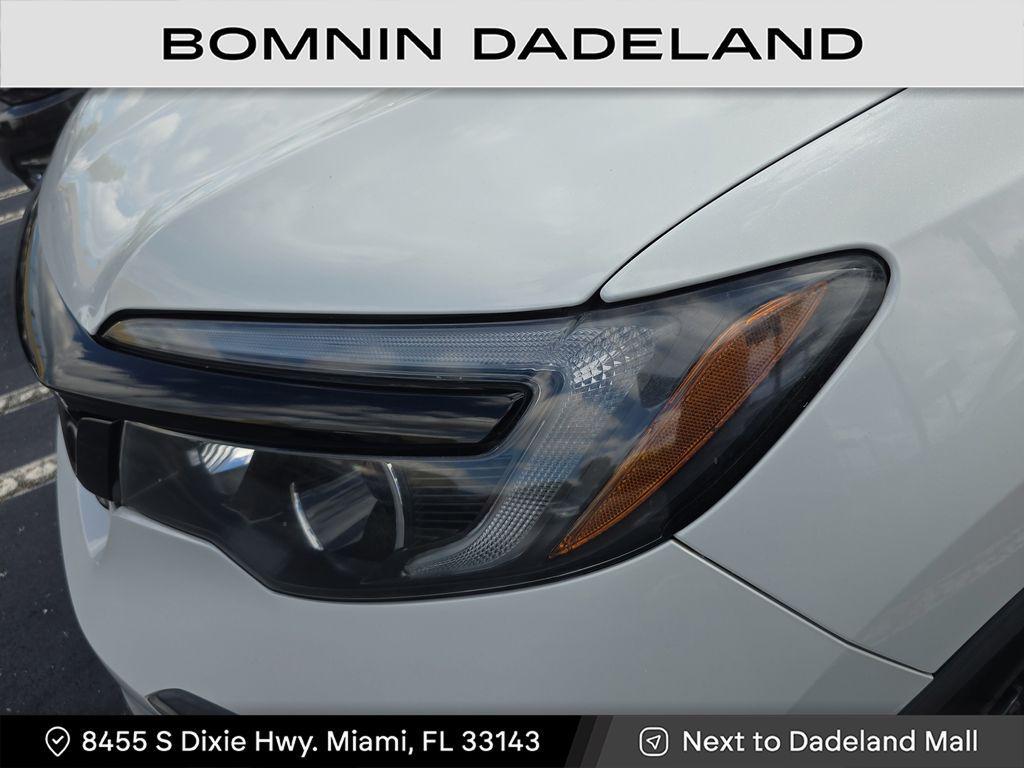 used 2022 Honda Pilot car, priced at $26,990