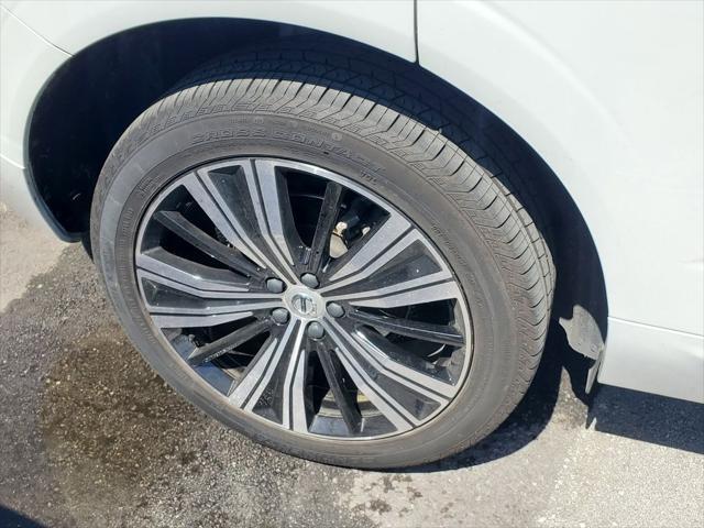 used 2023 Volvo XC60 car, priced at $36,990