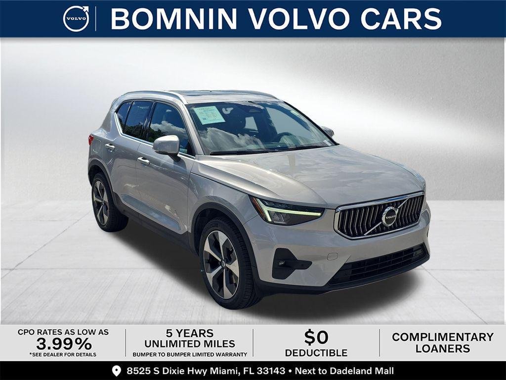 used 2023 Volvo XC40 car, priced at $26,490