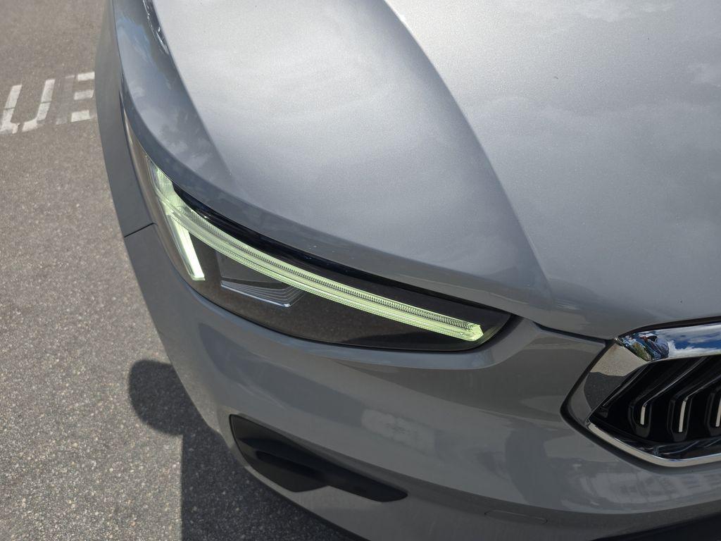 used 2023 Volvo XC40 car, priced at $26,490