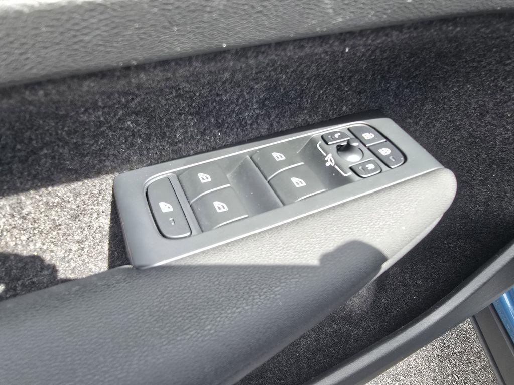 used 2023 Volvo XC40 car, priced at $26,490