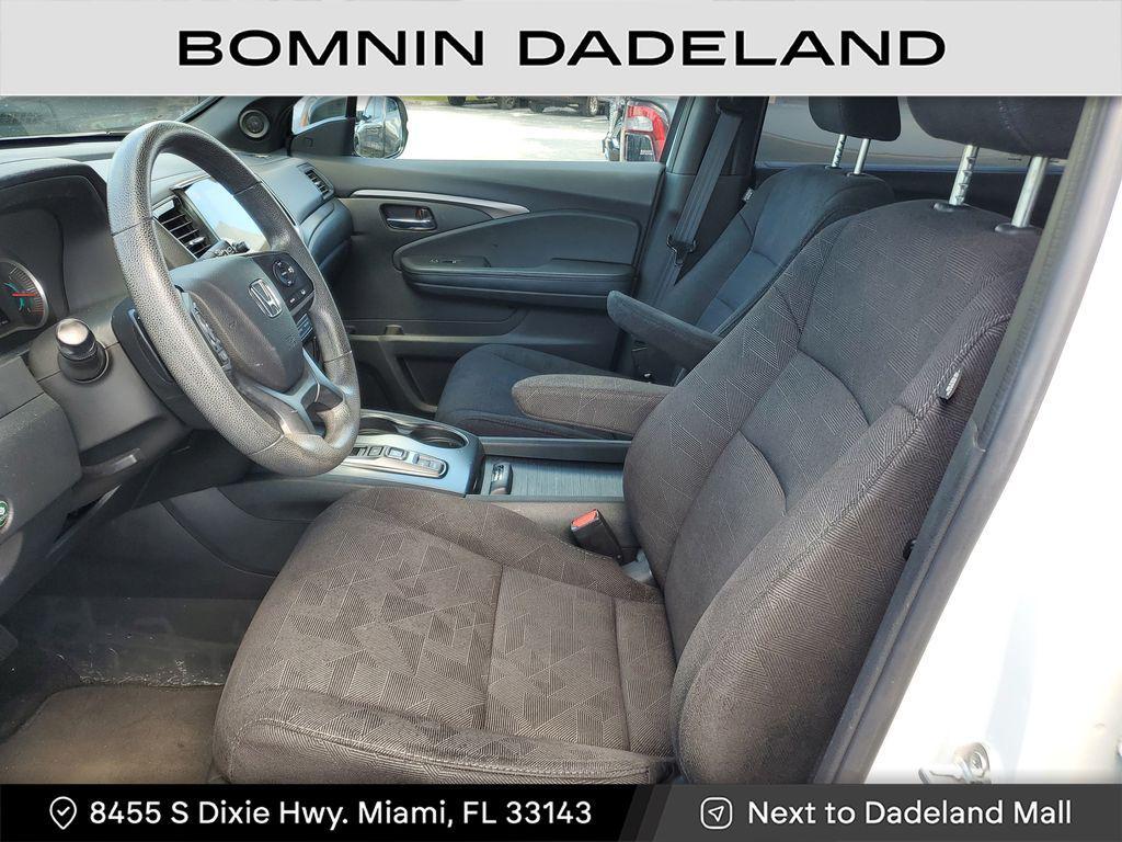 used 2022 Honda Pilot car, priced at $24,490