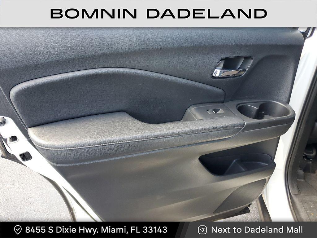 used 2022 Honda Pilot car, priced at $24,490