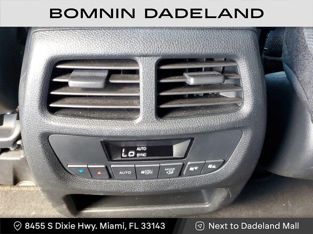 used 2022 Honda Pilot car, priced at $24,490