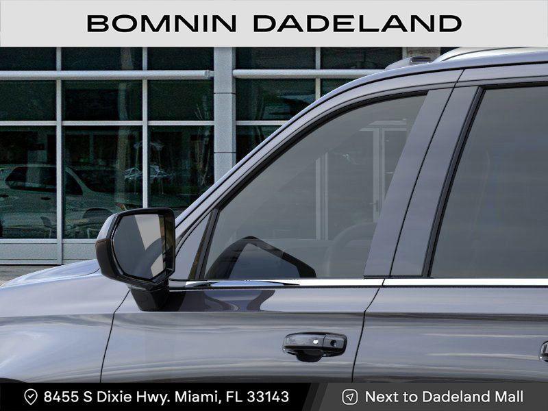 new 2025 Chevrolet Suburban car, priced at $54,995