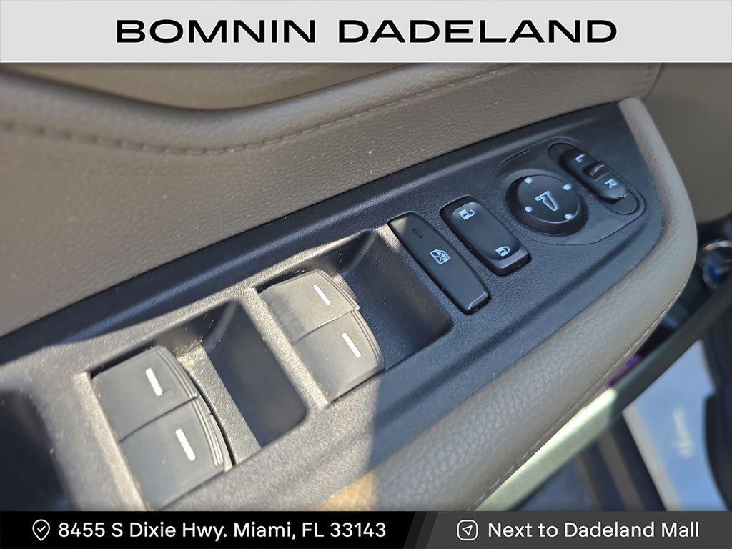 used 2022 Honda Odyssey car, priced at $23,990