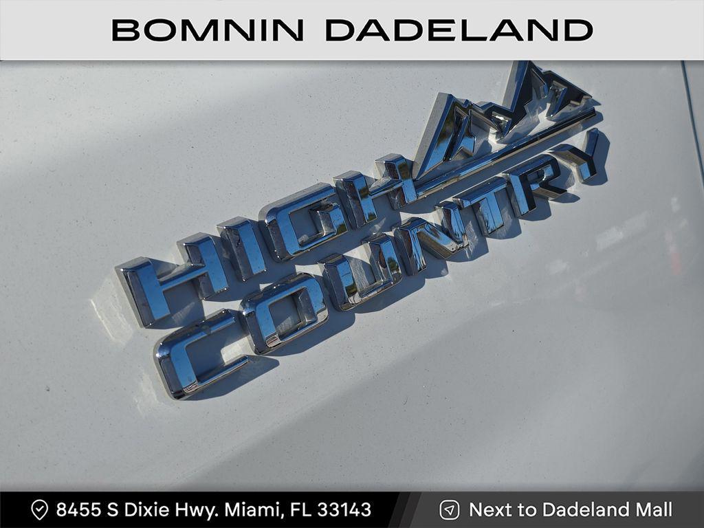 used 2022 Chevrolet Silverado 2500 car, priced at $51,990