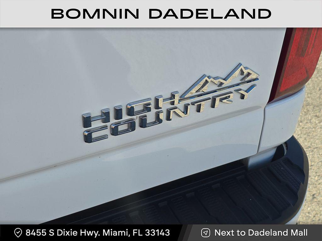 used 2022 Chevrolet Silverado 2500 car, priced at $51,990