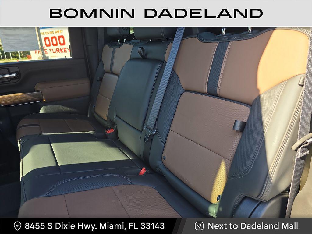 used 2022 Chevrolet Silverado 2500 car, priced at $51,990