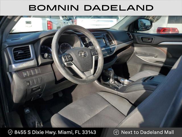 used 2019 Toyota Highlander car, priced at $14,490