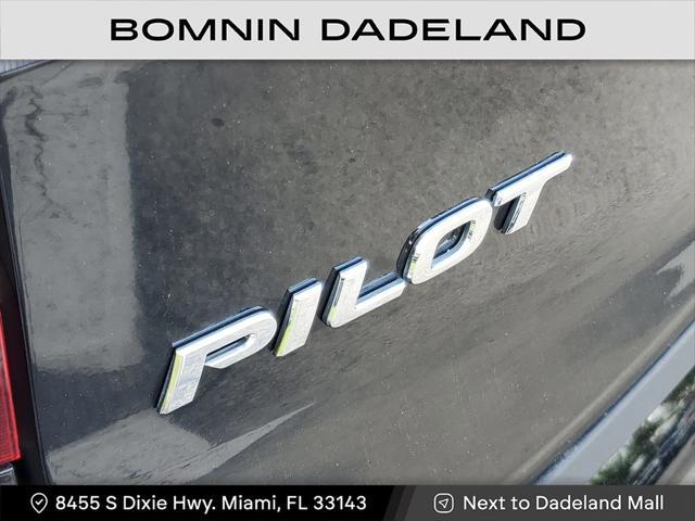 used 2022 Honda Pilot car, priced at $27,490