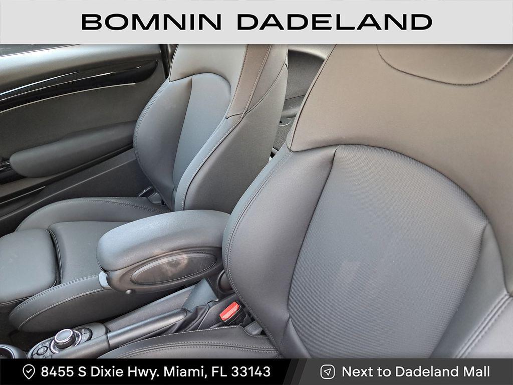 used 2023 MINI Hardtop car, priced at $22,990