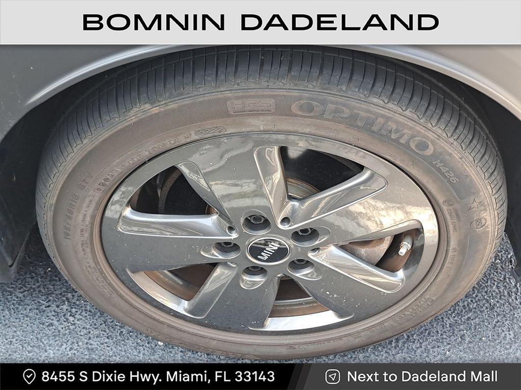 used 2023 MINI Hardtop car, priced at $22,990