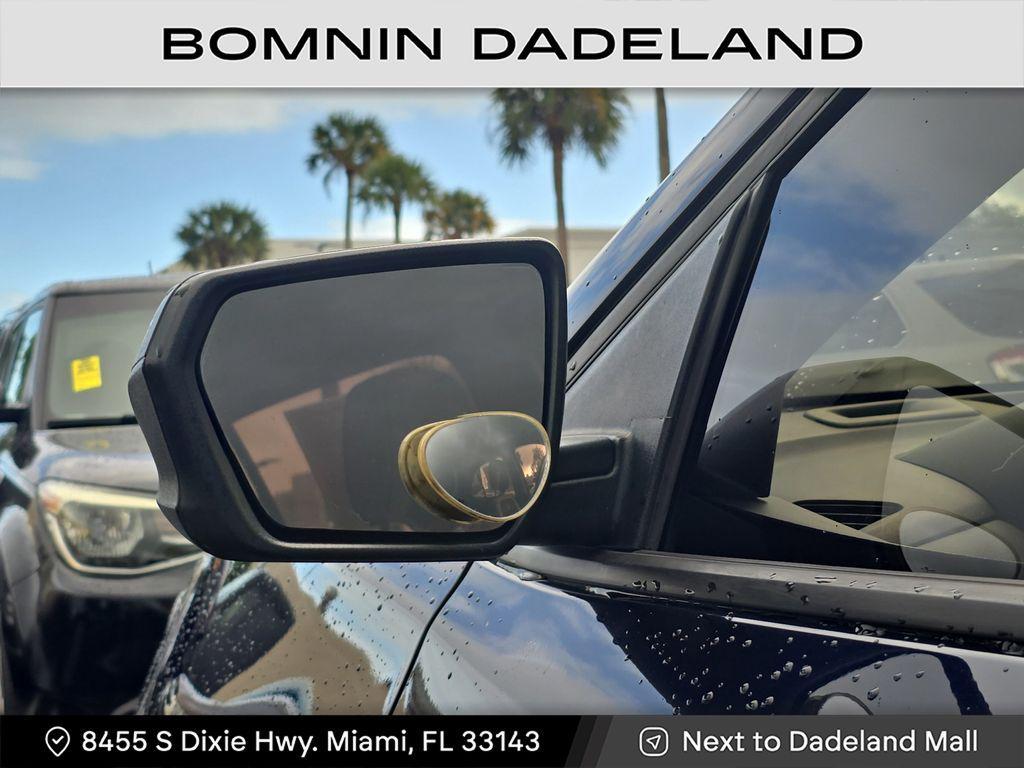 used 2020 Chevrolet Equinox car, priced at $11,990