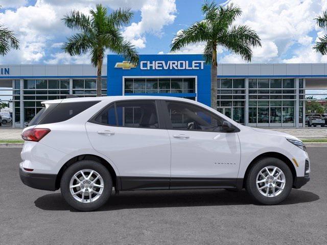 new 2022 Chevrolet Equinox car, priced at $18,745