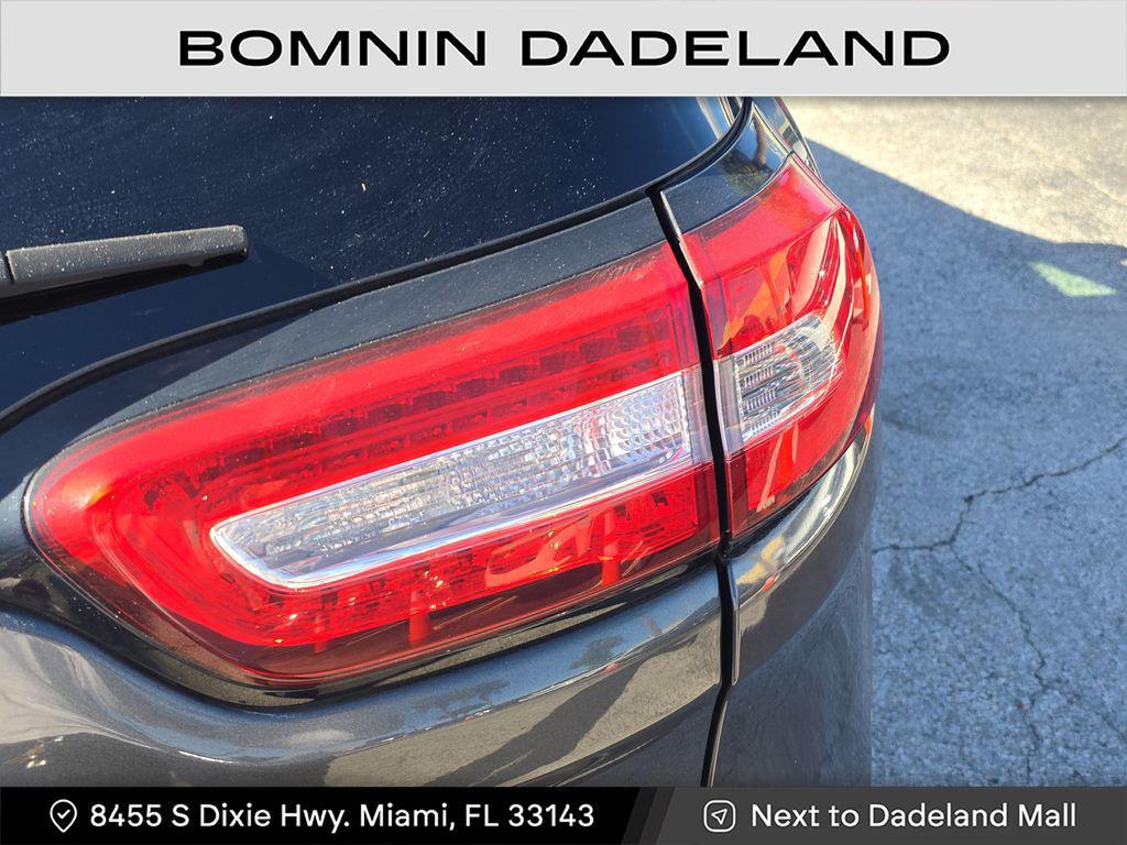 used 2016 Jeep Cherokee car, priced at $8,990