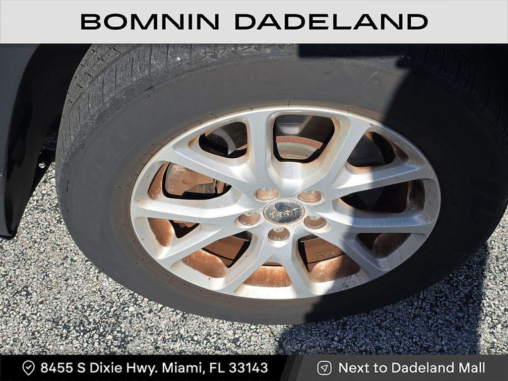 used 2016 Jeep Cherokee car, priced at $8,990