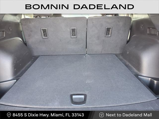used 2024 Chevrolet Blazer car, priced at $31,990