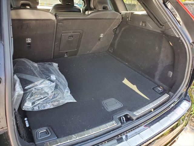 used 2022 Volvo XC60 car, priced at $33,490