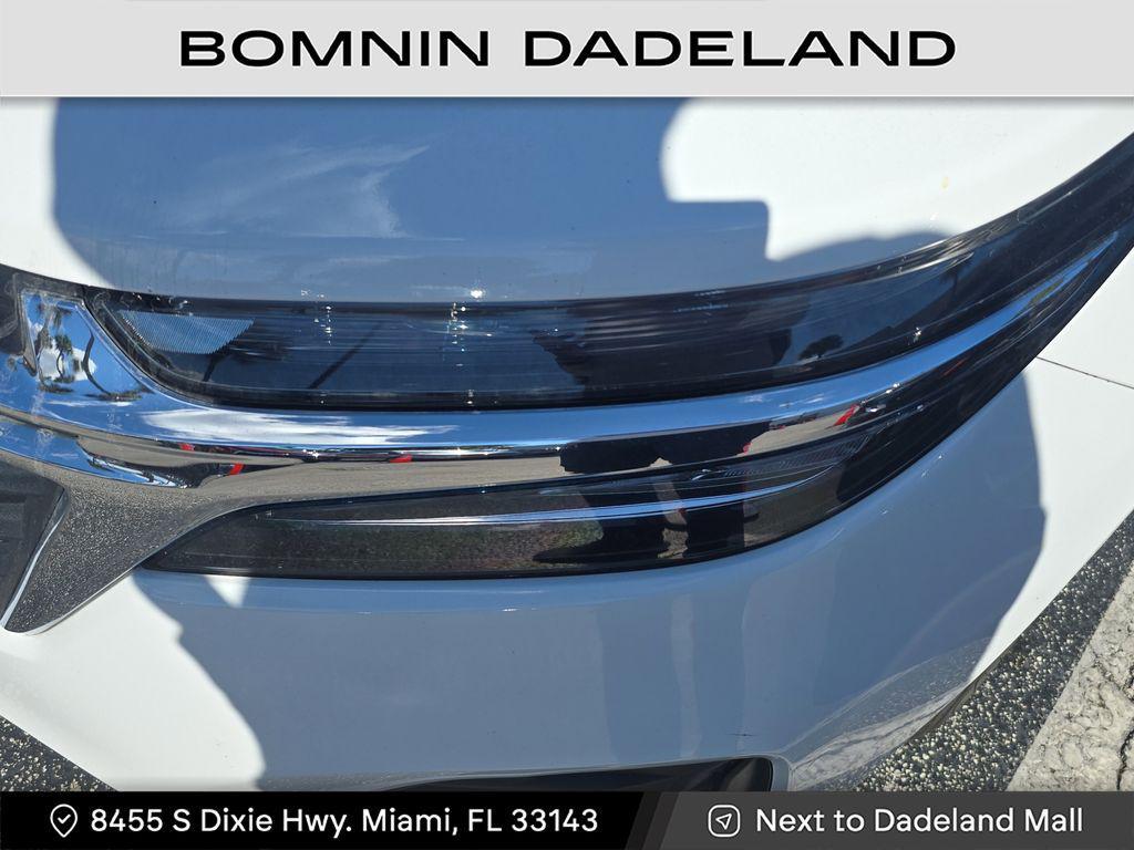 used 2022 Chevrolet Equinox car, priced at $12,490