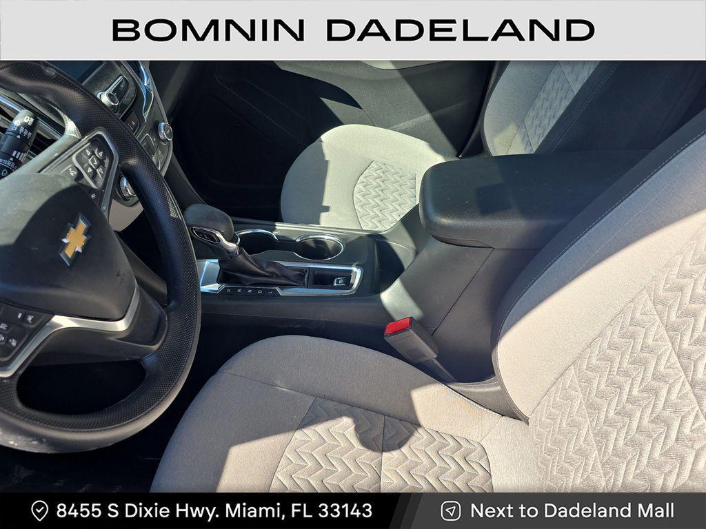 used 2022 Chevrolet Equinox car, priced at $12,490