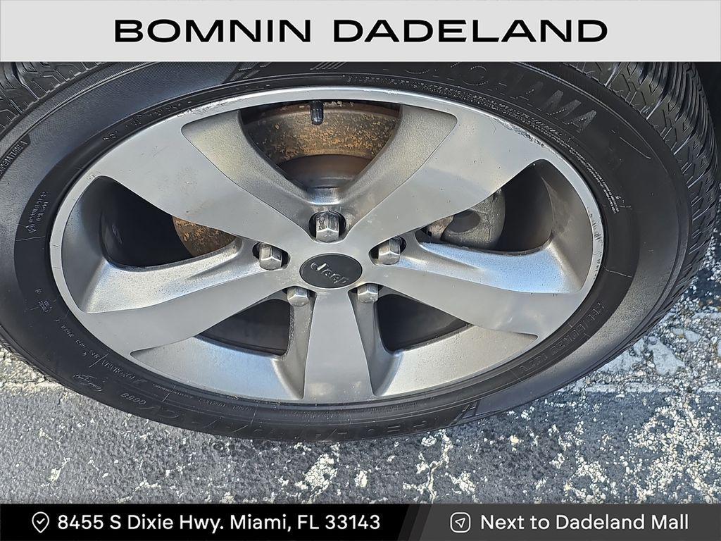 used 2014 Jeep Grand Cherokee car, priced at $11,490