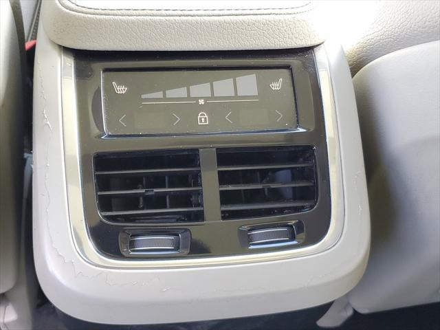 used 2020 Volvo XC90 car, priced at $24,490