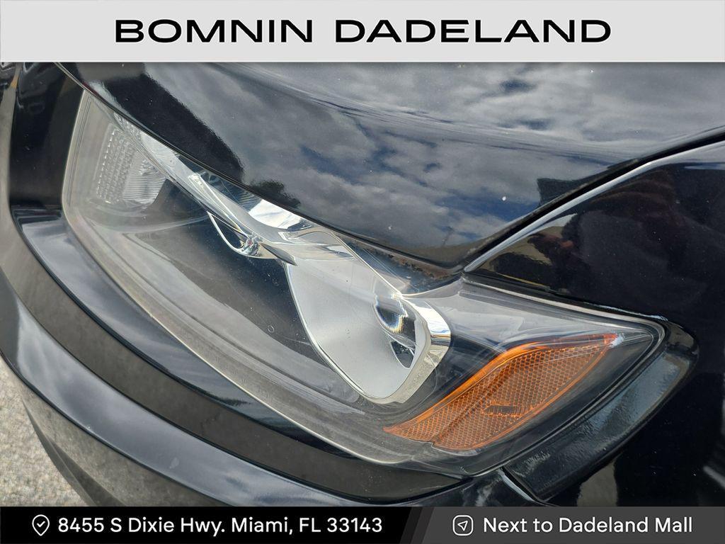 used 2015 Jeep Grand Cherokee car, priced at $13,990