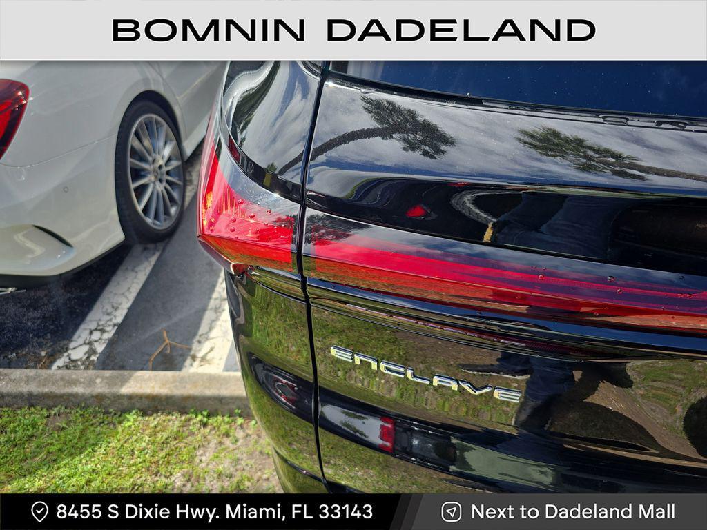 used 2025 Buick Enclave car, priced at $39,490