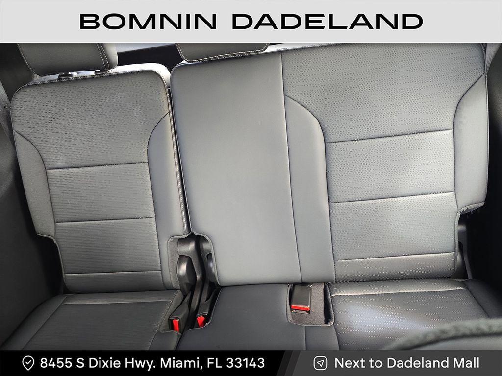 used 2025 Buick Enclave car, priced at $39,490