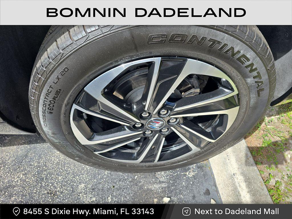 used 2025 Buick Enclave car, priced at $39,490