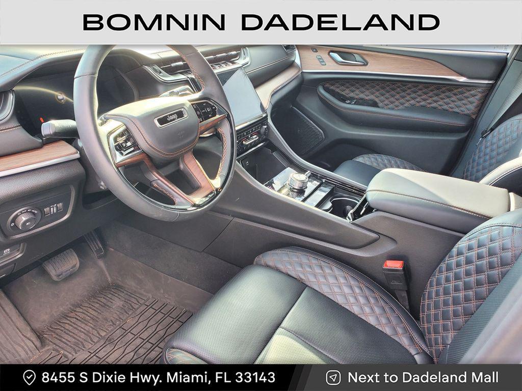used 2025 Jeep Grand Cherokee L car, priced at $54,490