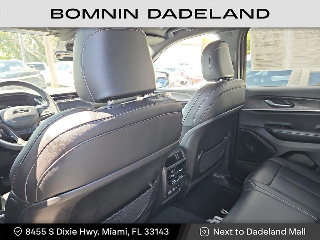 used 2025 Jeep Grand Cherokee car, priced at $36,990