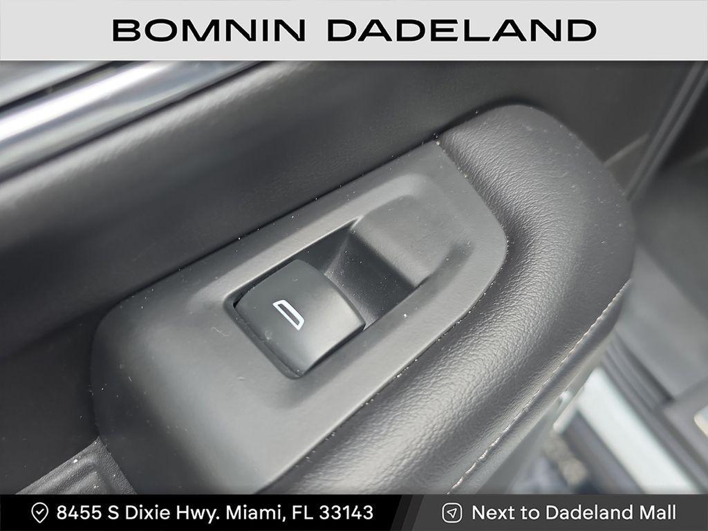 used 2021 Chevrolet Suburban car, priced at $34,490