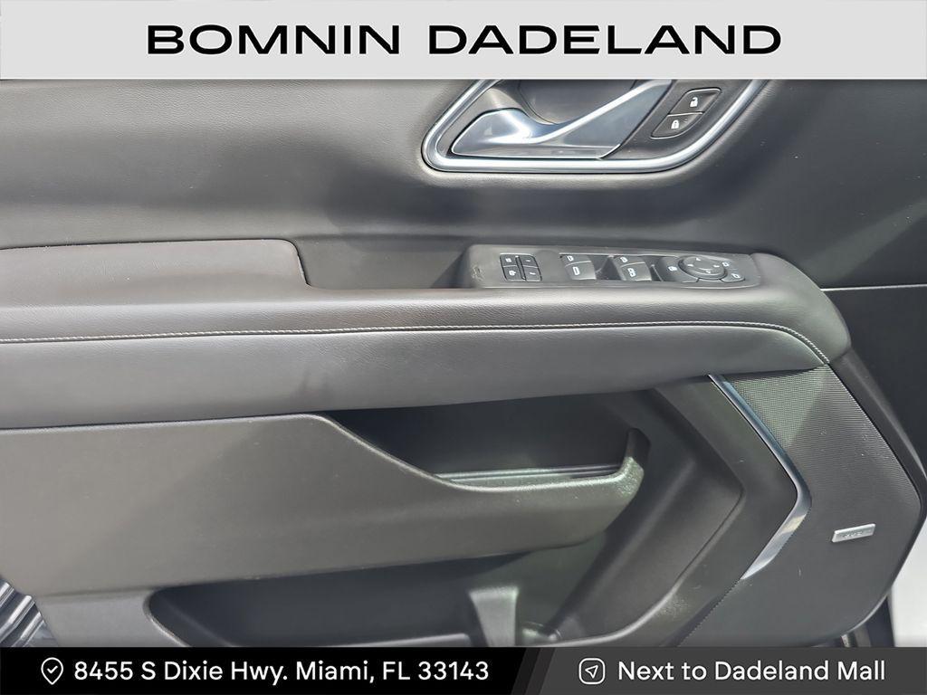 used 2021 Chevrolet Suburban car, priced at $34,490