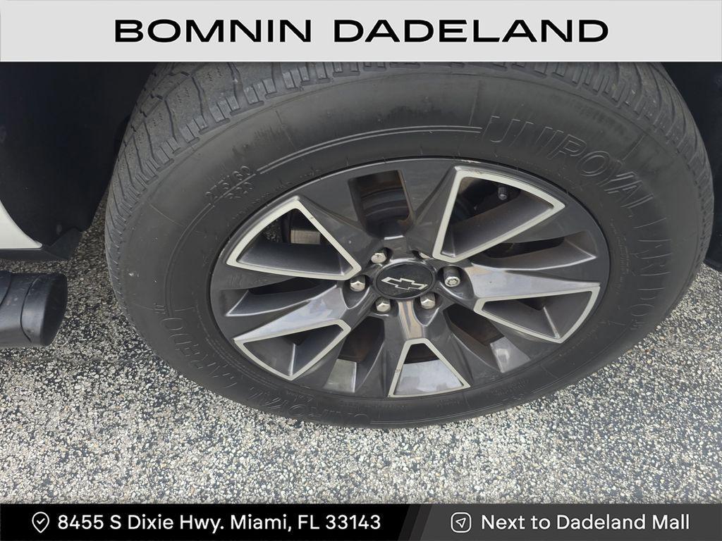 used 2021 Chevrolet Suburban car, priced at $34,490