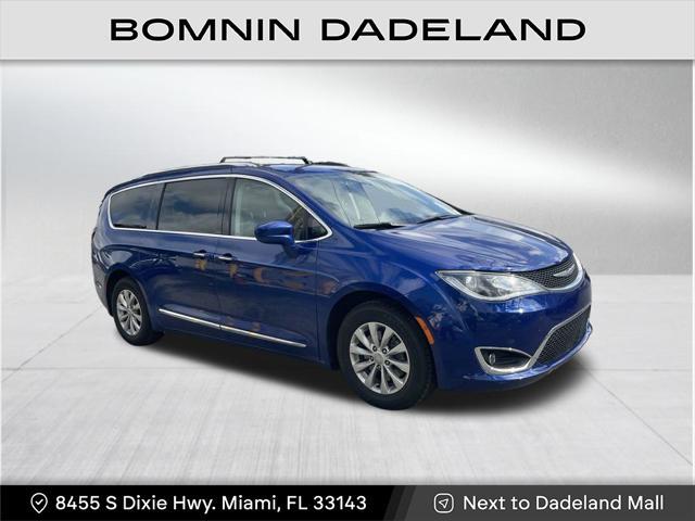 used 2018 Chrysler Pacifica car, priced at $12,490