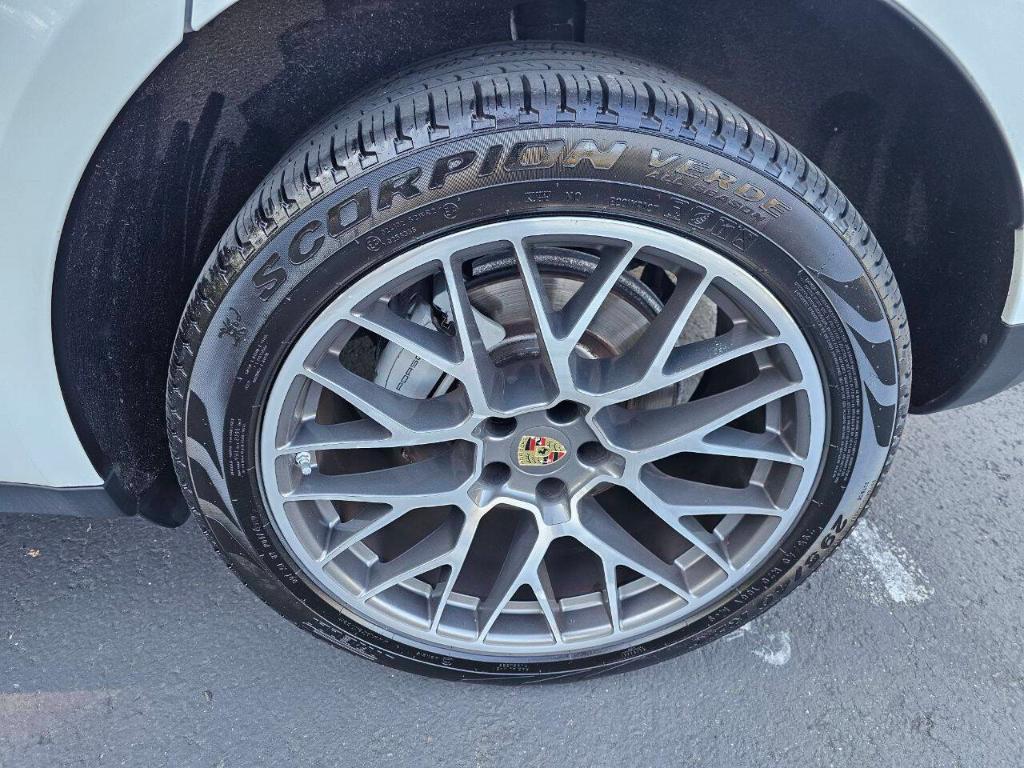 used 2016 Porsche Macan car, priced at $19,995