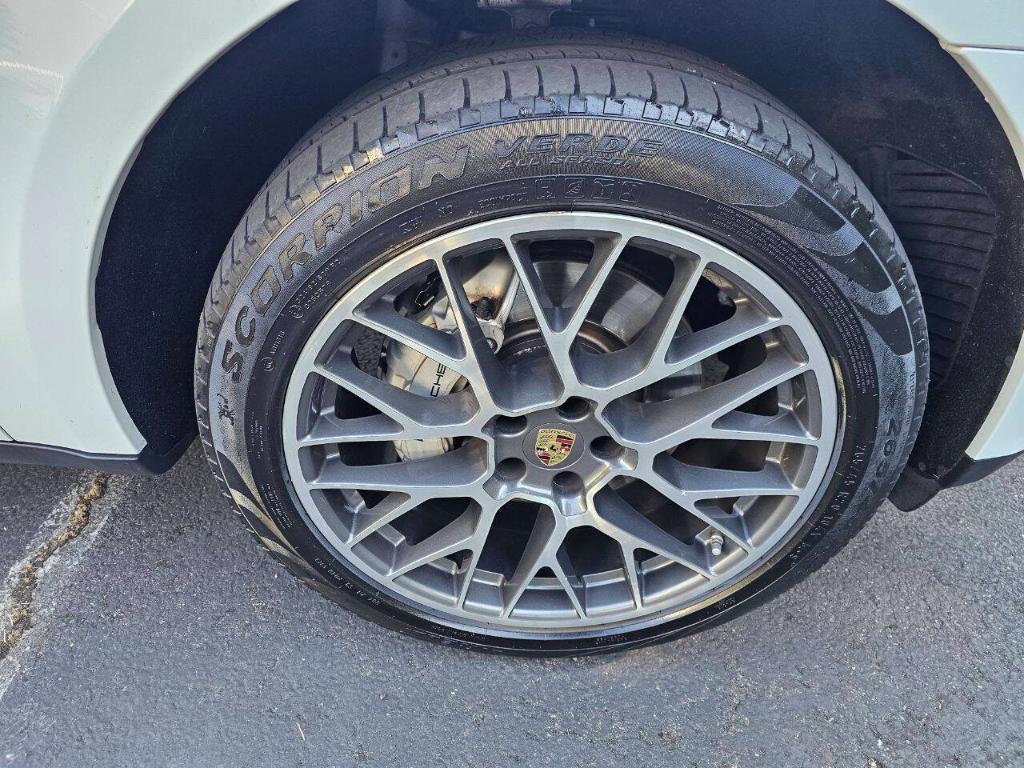 used 2016 Porsche Macan car, priced at $19,995