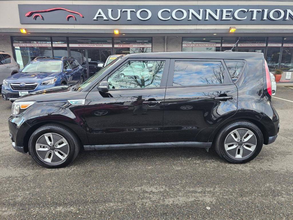 used 2018 Kia Soul EV car, priced at $12,995