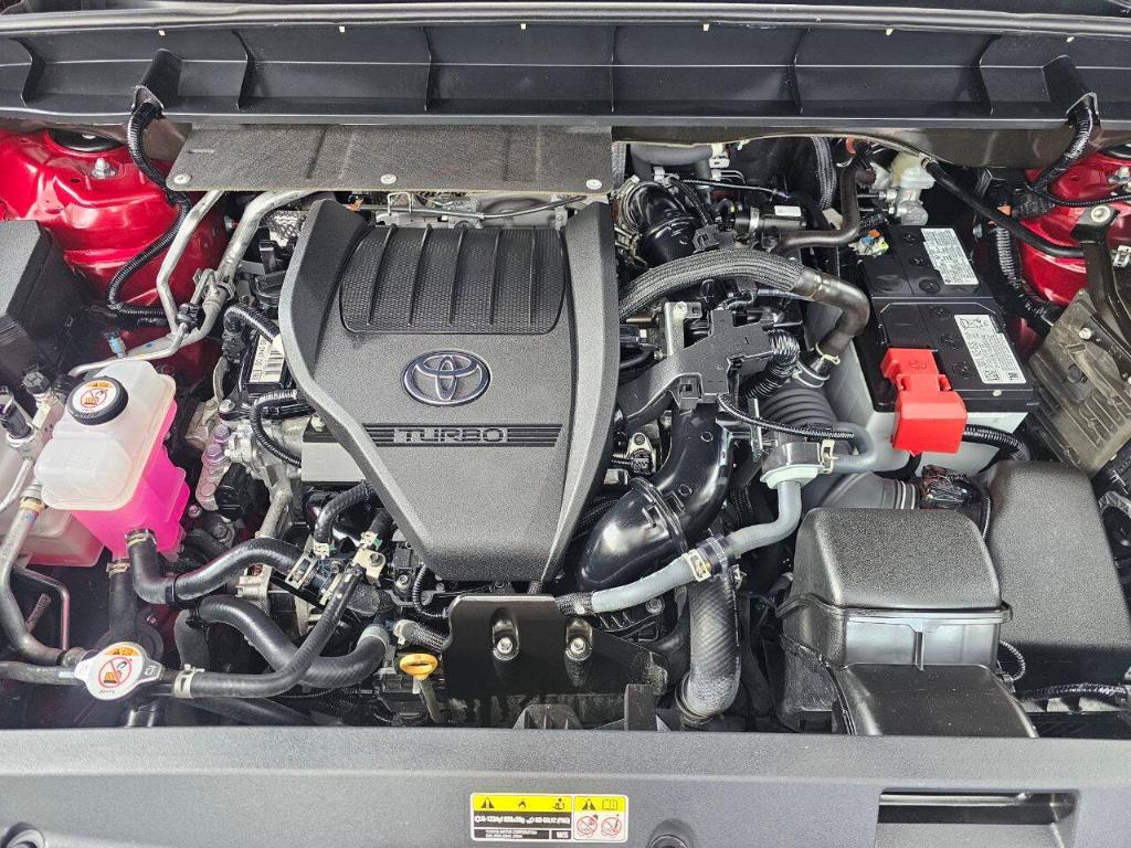 used 2024 Toyota Highlander car, priced at $45,995