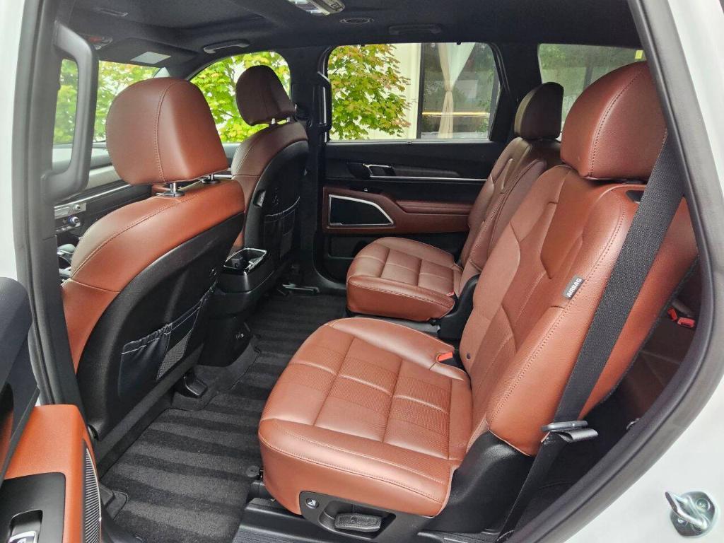 used 2024 Kia Telluride car, priced at $35,995