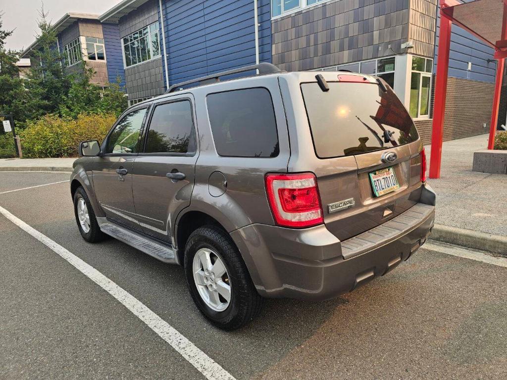 used 2010 Ford Escape car, priced at $3,995